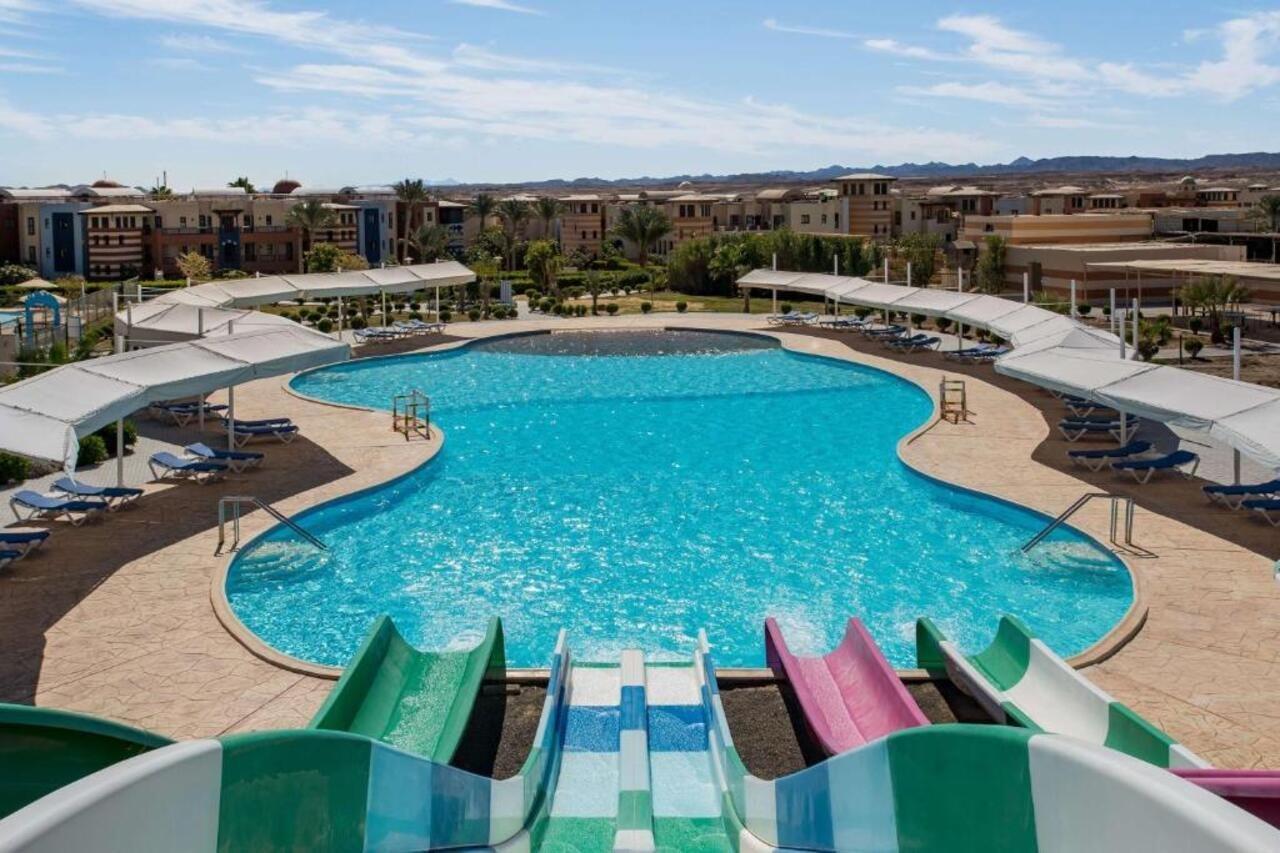 Radisson Individuals Marina Resort Port Ghalib Eksteriør billede