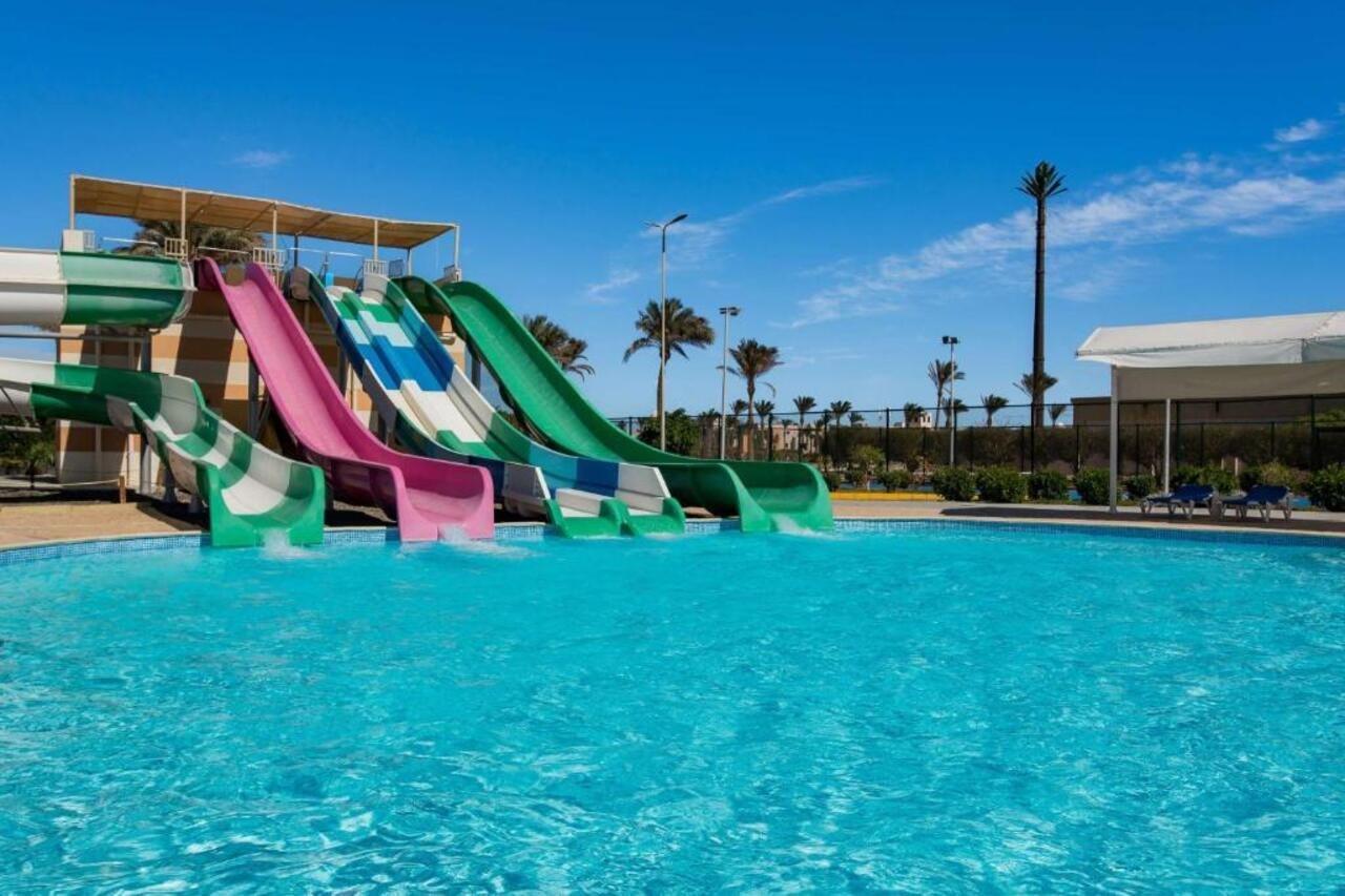 Radisson Individuals Marina Resort Port Ghalib Eksteriør billede